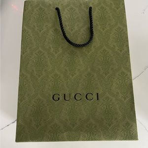 Gucci gift bag/ box set
